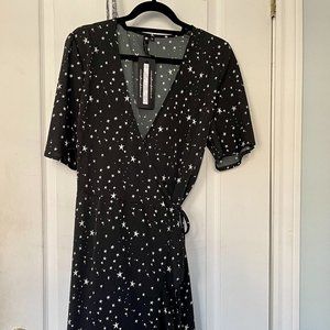 Wrap midi dress with star print